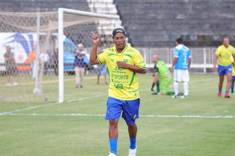 Com presença de Ronaldinho Gaúcho, Jogo das Estrelas desembarca pela primeira vez em Florianópolis