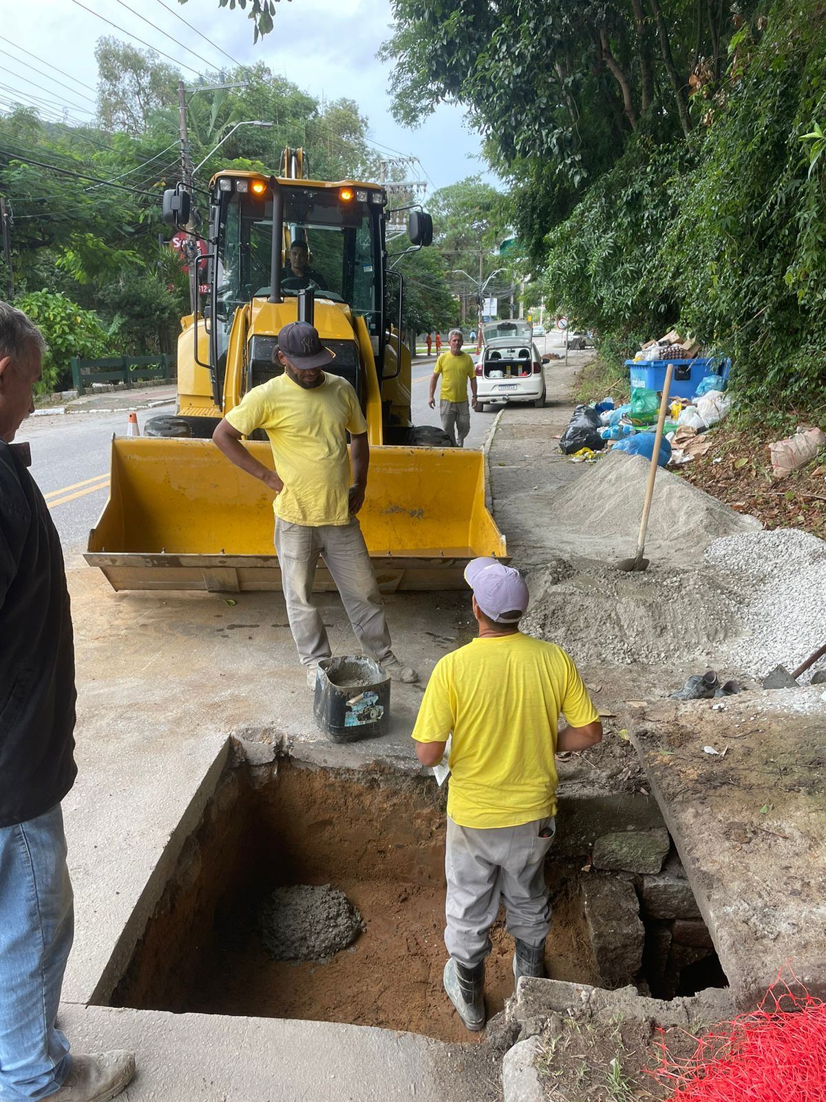 Iniciada a revitalização da estrada geral do Canto da Lagoa