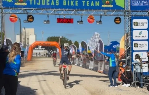 Vinicius de Almeida e Jessica Ribeiro vencem a 4ª edição do TBT Day Festival em Tijucas (SC)