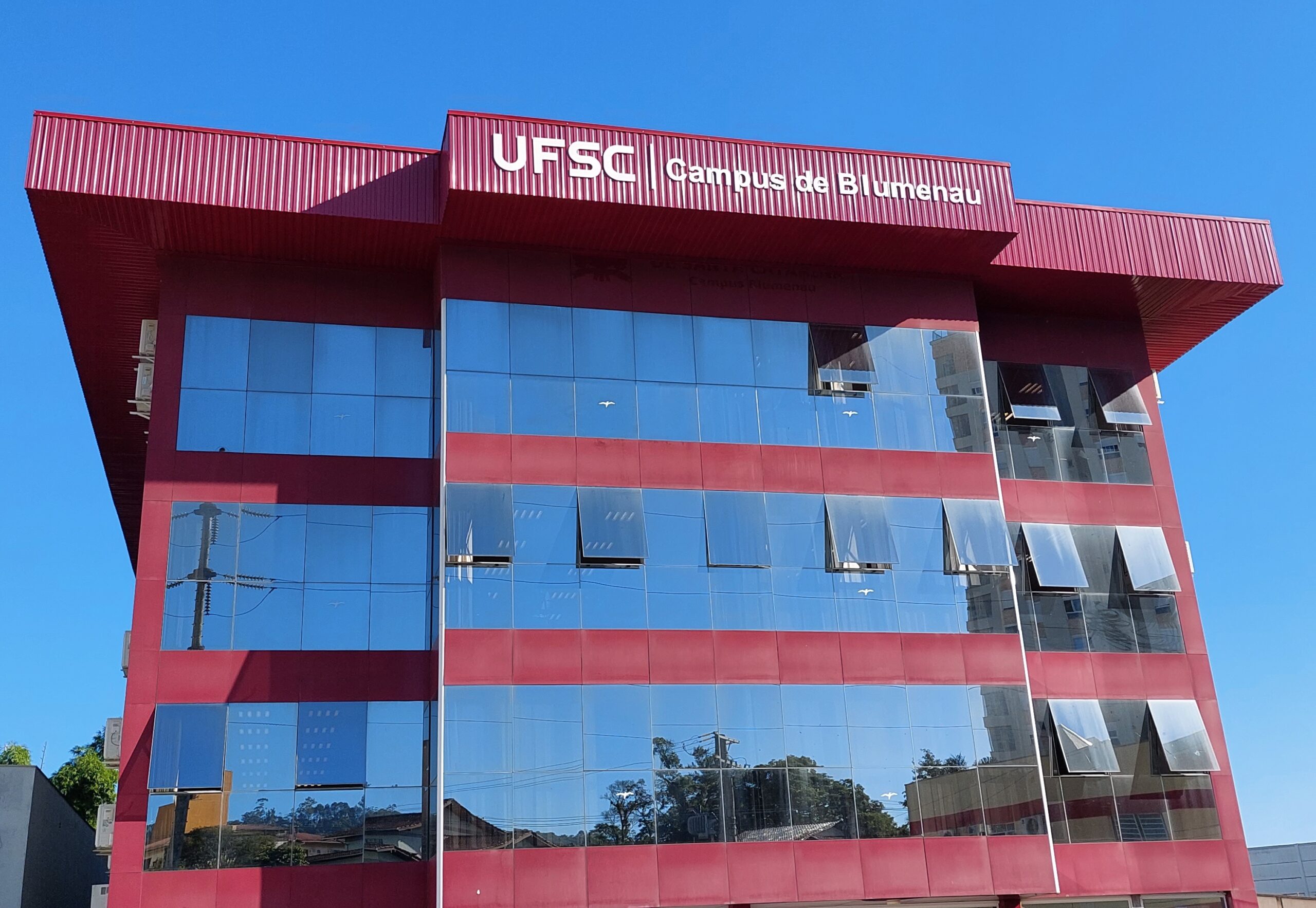 UFSC Blumenau tem 87 vagas para ingresso em 2024.2 pelo histórico escolar