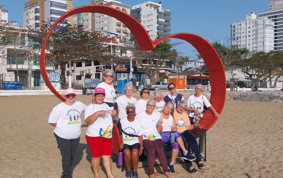 Balneário Piçarras: Secretaria de Saúde promove a ‘2ª Caminhada do Idoso’