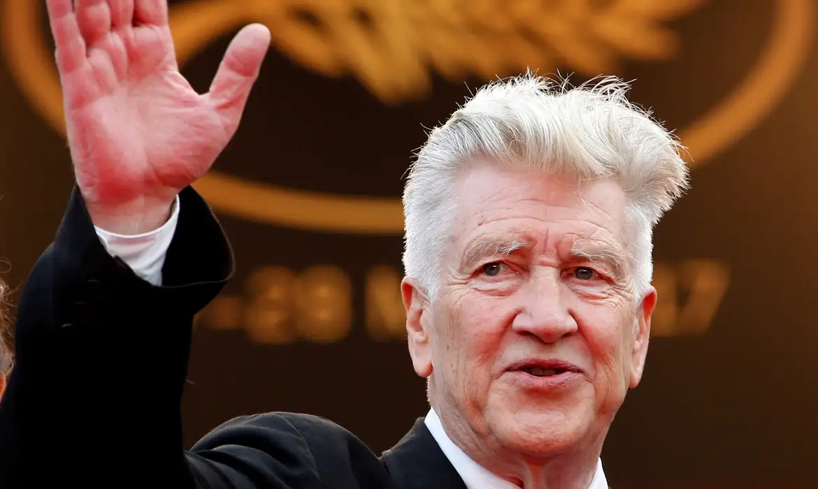 Morre cineasta David Lynch, criador de “Twin Peaks”, aos 78 anos