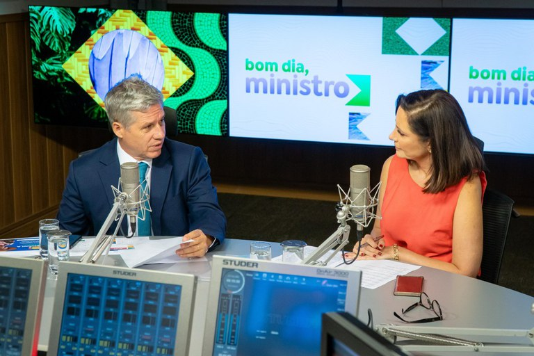 Paulo Teixeira sobre o Desenrola Rural: “Objetivo é aumentar a produção de alimentos no Brasil”