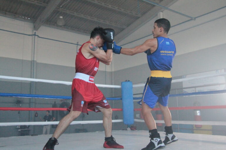 Navegantes recebe “Campeonato Catarinense de Boxe” com três dias de grandes combates