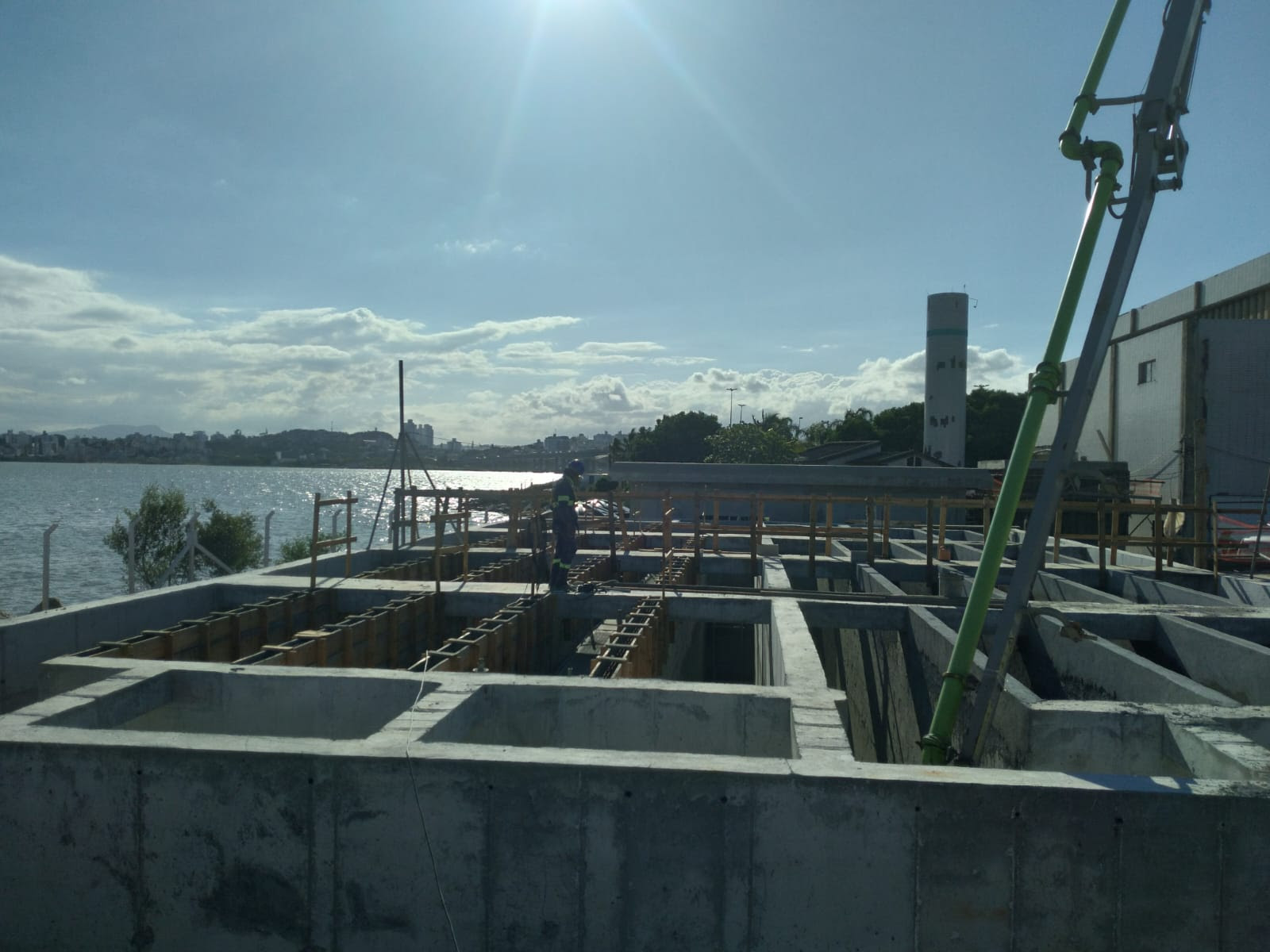 ETE Insular passa por nova etapa de concretagem ETE Insular passa por nova etapa de concretagem