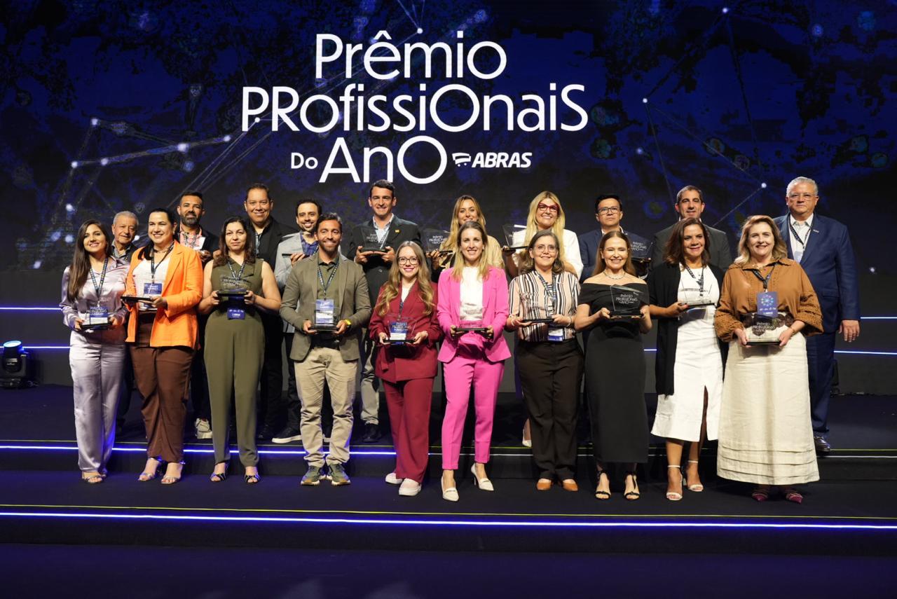 Varejo catarinense brilha no “Ranking ABRAS 2025” e no Prêmio Profissionais do Ano Varejo catarinense brilha no “Ranking ABRAS 2025” e no Prêmio Profissionais do Ano