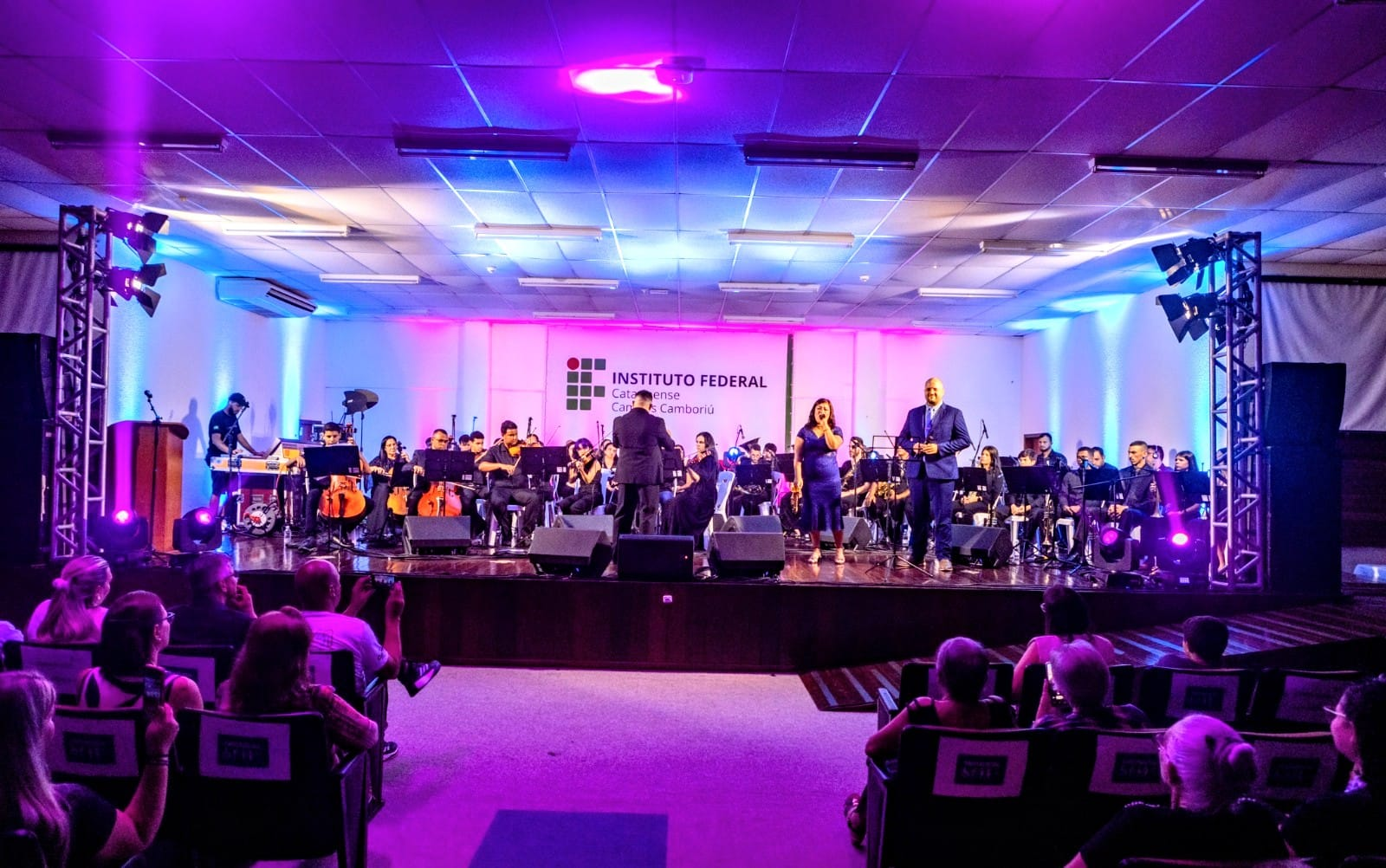 Noite Musical agita Camboriú na programação de “141 anos da cidade” Noite Musical agita Camboriú na programação de “141 anos da cidade”
