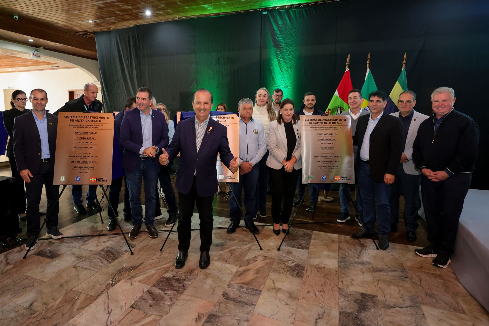 Governo do Estado e CASAN inauguram 16 reservatórios na região Serrana Governo do Estado e CASAN inauguram 16 reservatórios na região Serrana