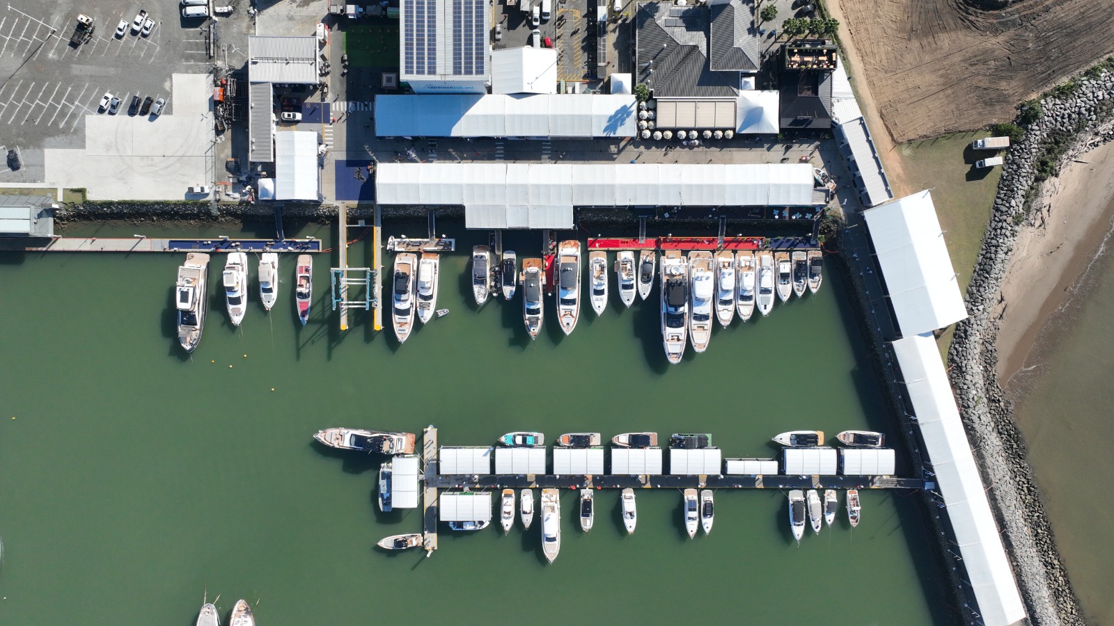 “Marina Itajaí Boat Show” reúne os principais estaleiros do país entre os dias 3 e 6 de julho “Marina Itajaí Boat Show” reúne os principais estaleiros do país entre os dias 3 e 6 de julho