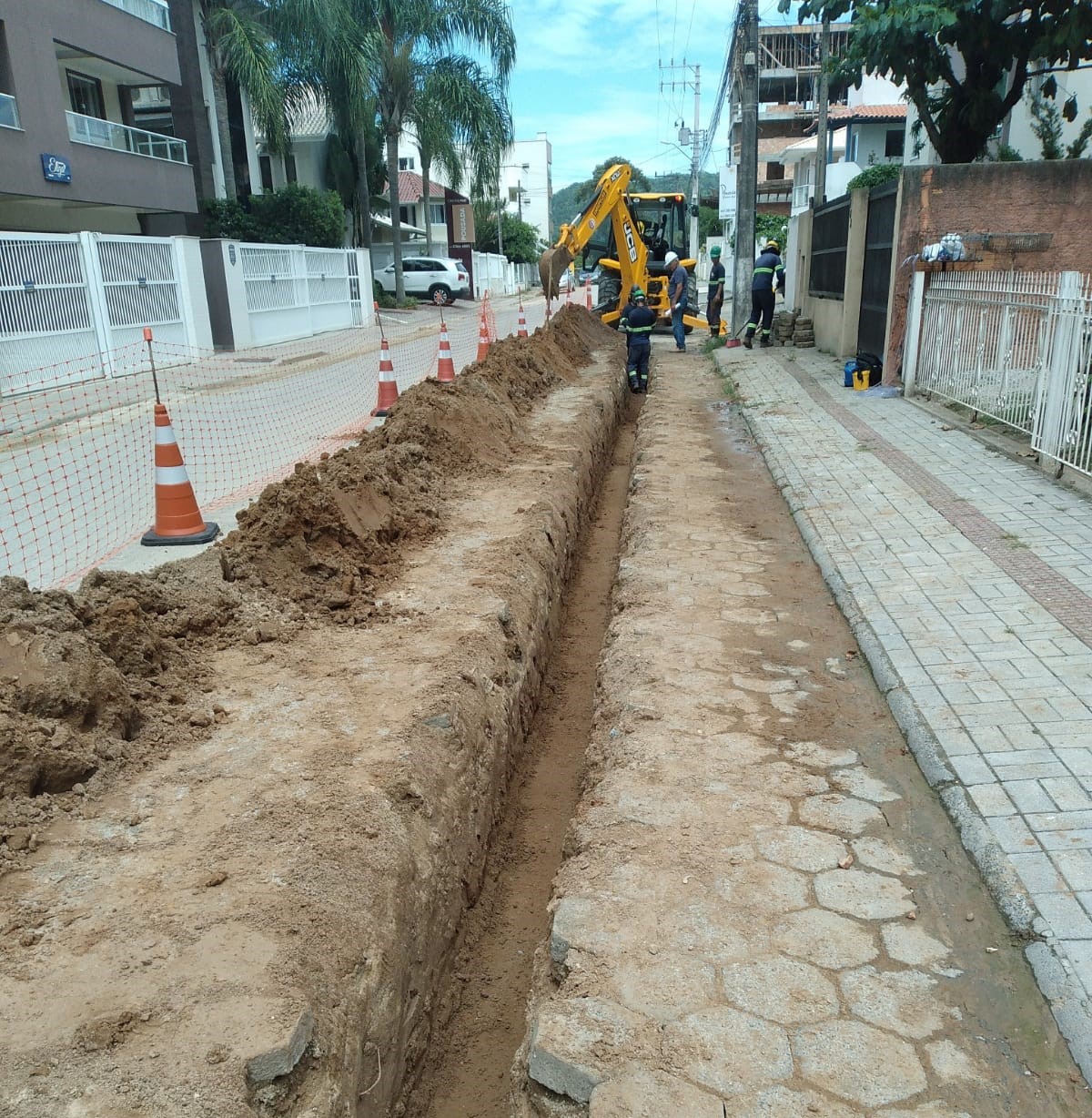 Águas de Bombinhas inicia campanha “Se Liga” e promove visitas porta a porta no Centro, Quatro Ilhas e Retiro dos Padres Águas de Bombinhas inicia campanha “Se Liga” e promove visitas porta a porta no Centro, Quatro Ilhas e Retiro dos Padres
