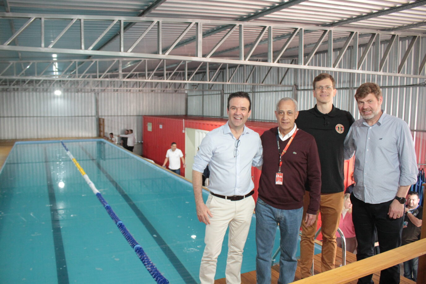 Navegantes inaugura piscina do “Projeto Nadar” no bairro São Paulo Navegantes inaugura piscina do “Projeto Nadar” no bairro São Paulo