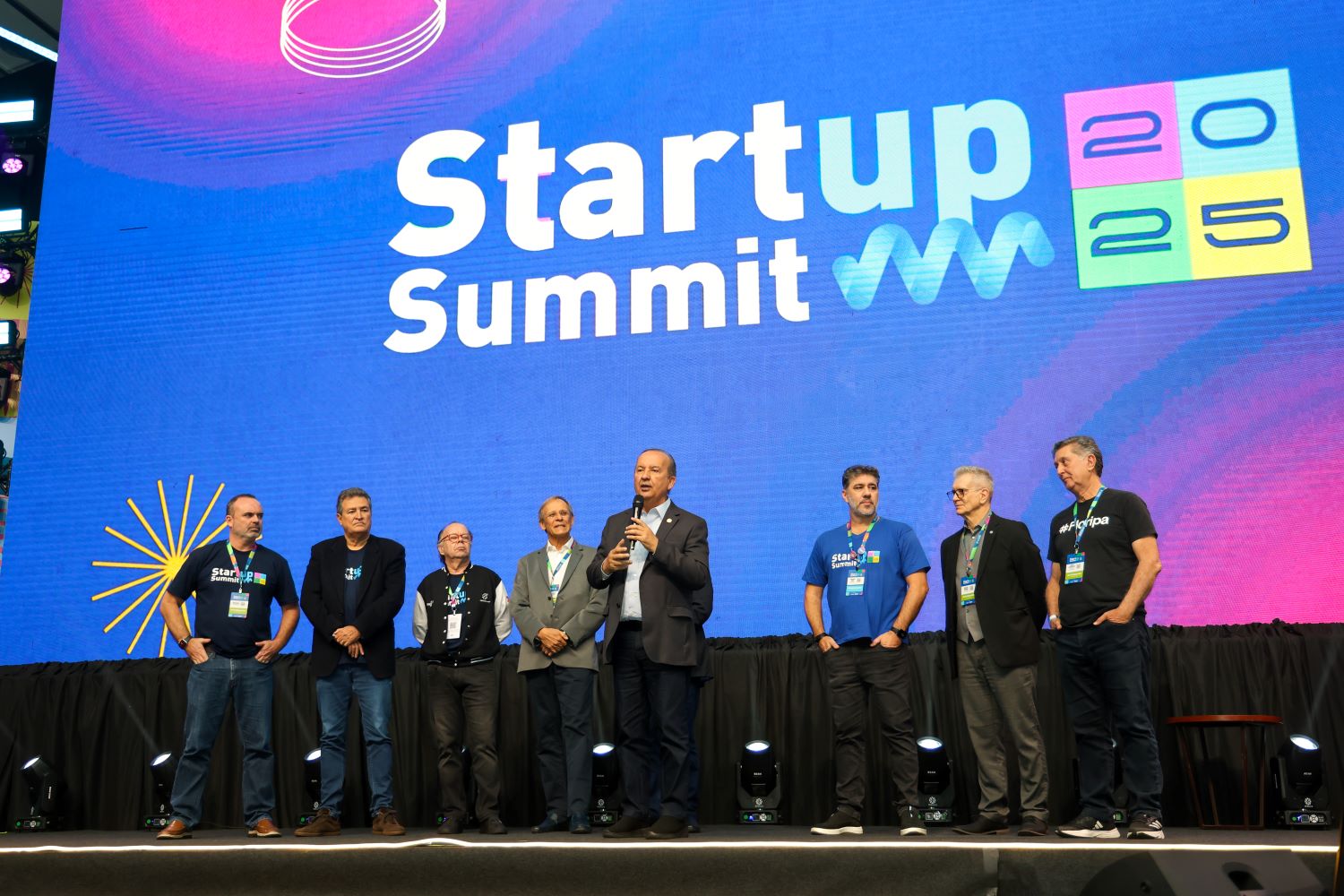 Governador reforça a importância da inovação e do empreendedorismo durante o Startup Summit Governador reforça a importância da inovação e do empreendedorismo durante o Startup Summit