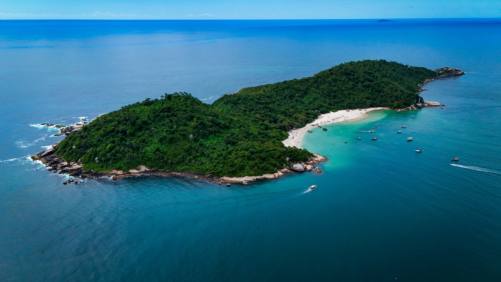 “Ilha do Campeche” passa a ser gerida pelo município e é transformada em Unidade de Conservação