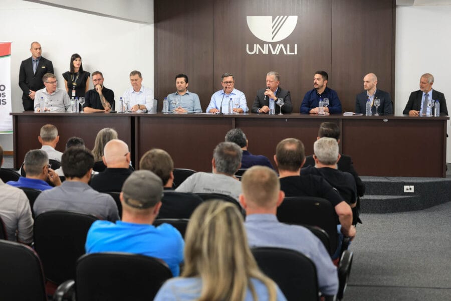 Celesc Anuncia Investimento de R$ 500 Milhões para Fortalecer Energia no Norte e Vale